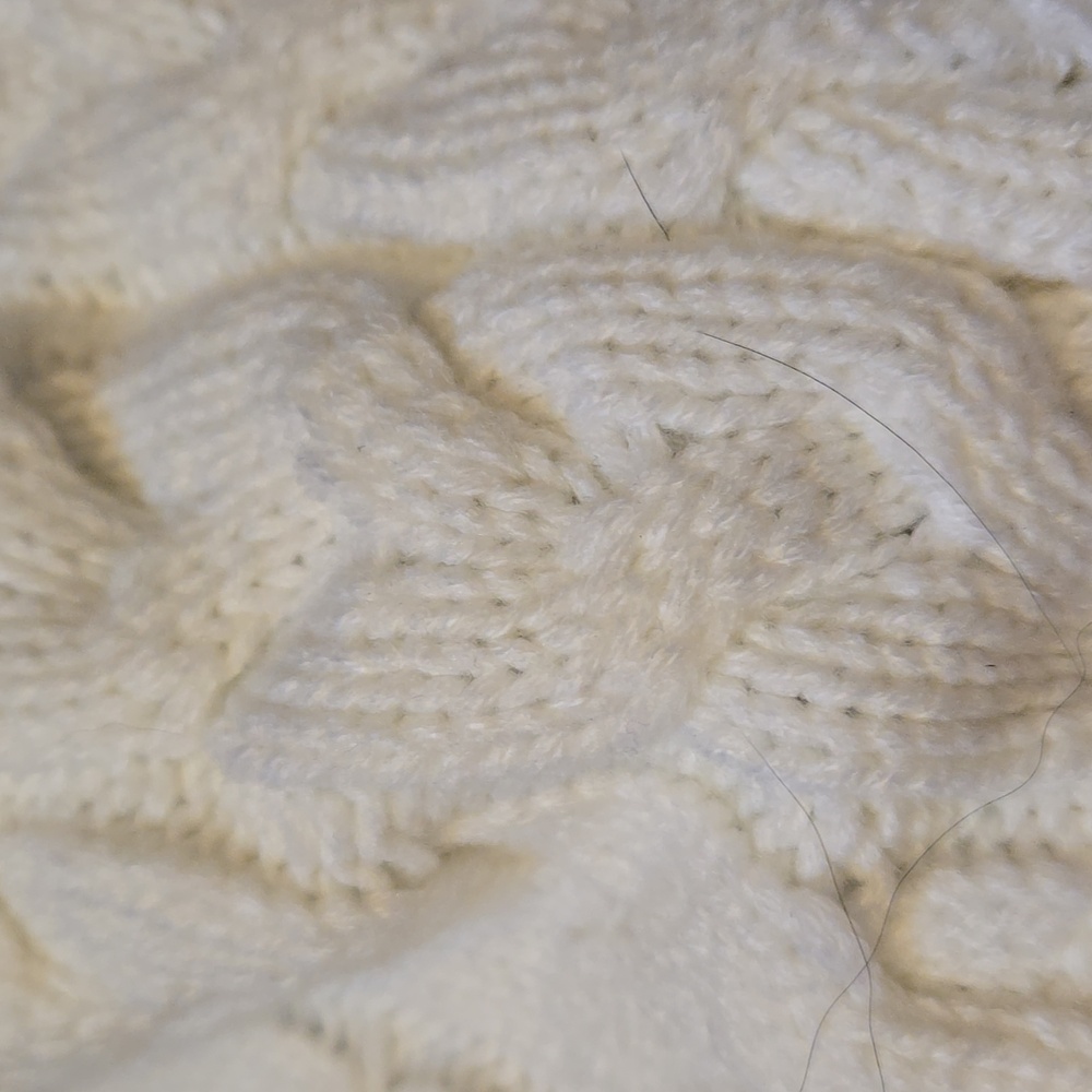 Adidas Cable Knit Mini Visor Beanie - Picture 8 of 8